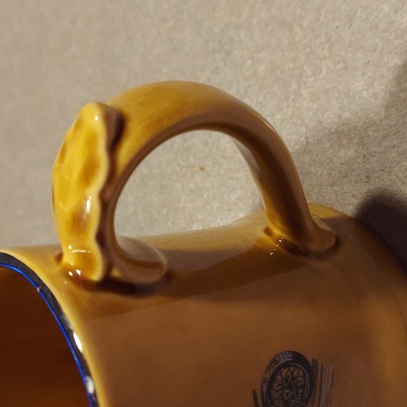 R.K. Wade of England mug - Picture 2 of 6